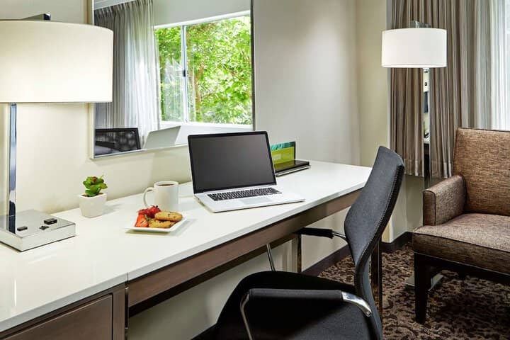 Room 10 of 43